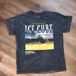 Ice Cube Graphic Tee
